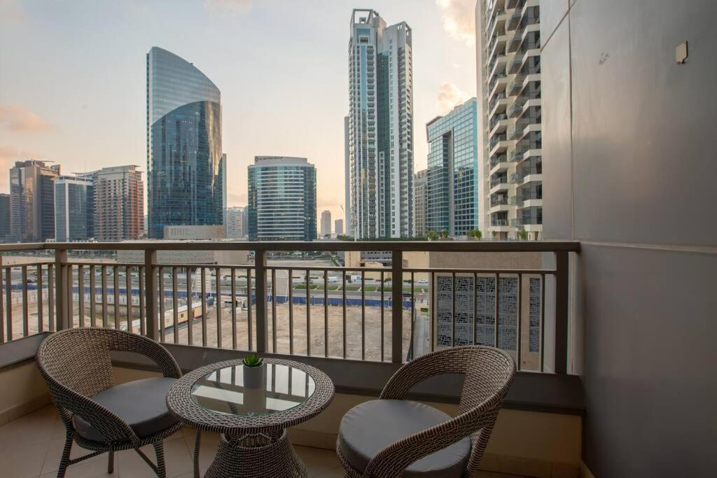 شقة Lux 1Br 2 Min To Burj Khalifa دبي المظهر الخارجي الصورة