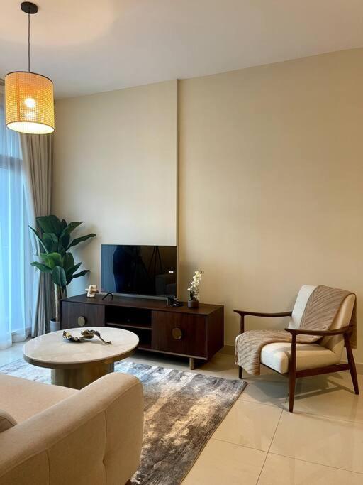 شقة Lux 1Br 2 Min To Burj Khalifa دبي المظهر الخارجي الصورة